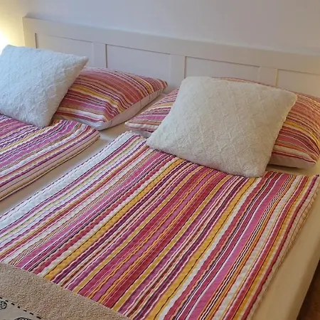 & Parking Daire Bratislava